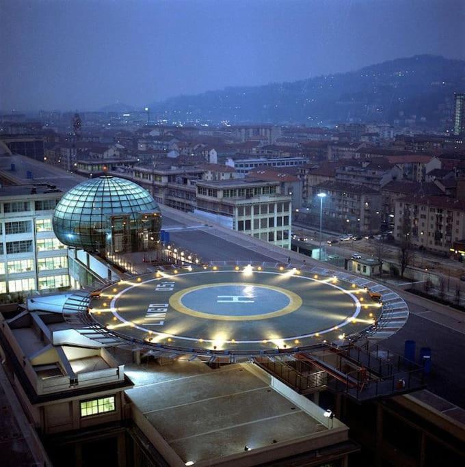 Апартаменты Casa Spezia - Metro Vicina, Wi-Fi Rapido & Netflix Турин Экстерьер фото