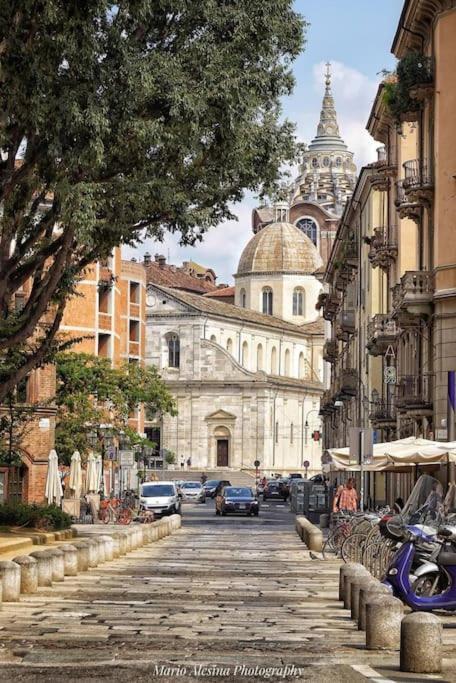 Апартаменты Casa Spezia - Metro Vicina, Wi-Fi Rapido & Netflix Турин Экстерьер фото